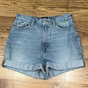 Urban Outfitters BDG Mom High Rise Denim Jean Shorts Rolled Hem 27
